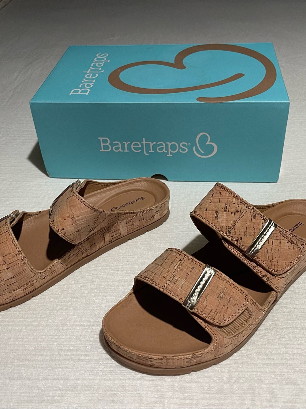 Baretraps “Wisteria” Cork Slide Sandals – Women’s 9.5 / 40 – New in Box